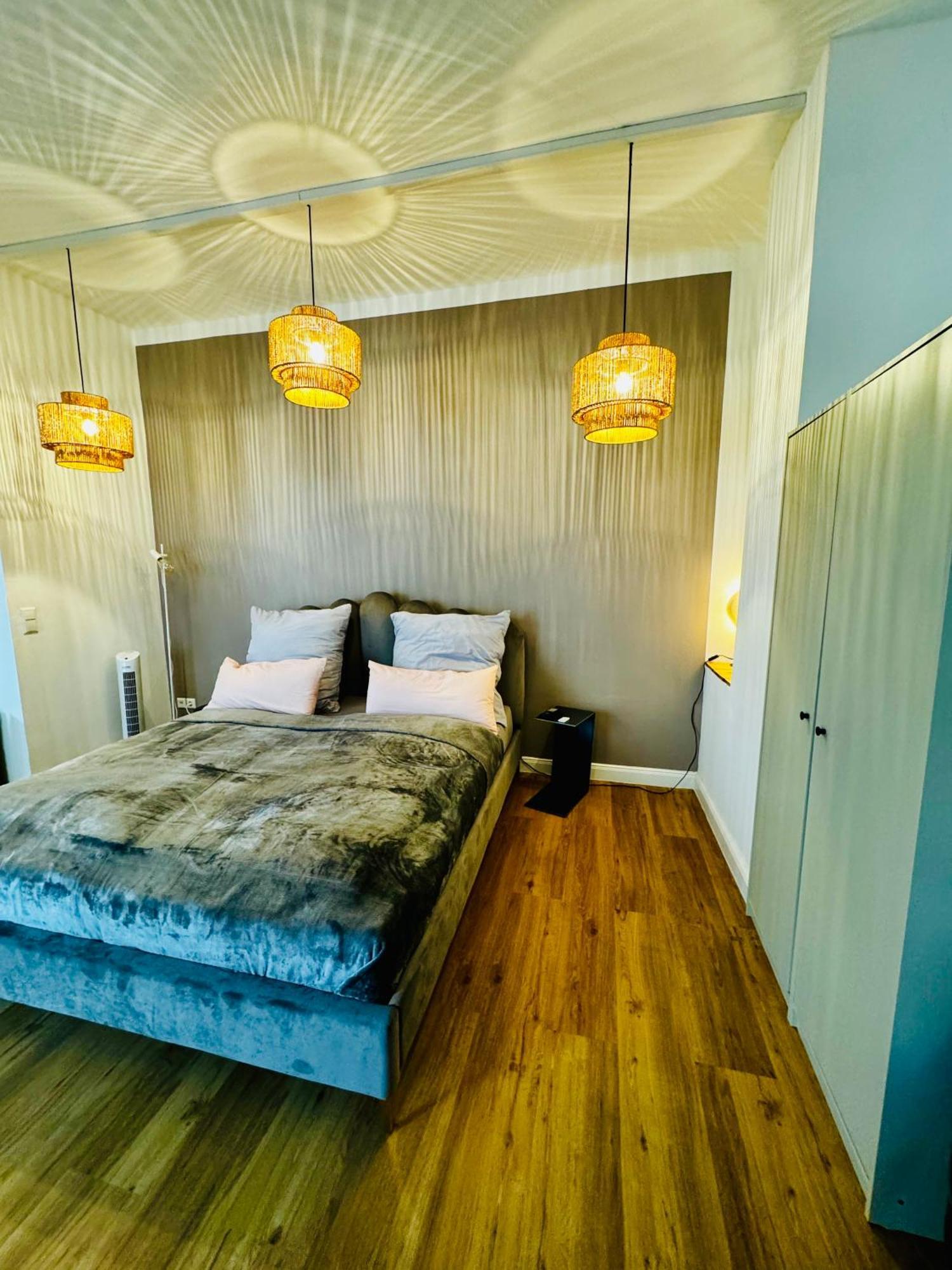 Room107 Im Herzen Von Ma Seckenheim มานไฮม์ ภายนอก รูปภาพ